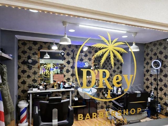 Local comercial en venta en Terrassa, de 15 m² por 23.500