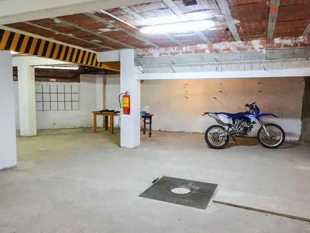 Local comercial en venta en Terrassa, de 350 m² por 69.000