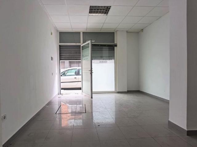 Local comercial en venta en Terrassa, de 56 m² por 75.000