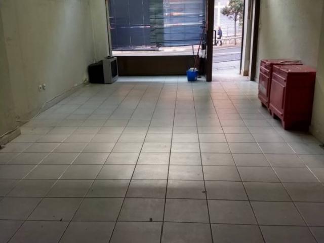 Local comercial en venta en Uribarri