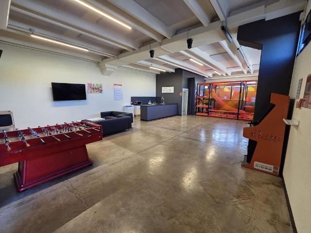 Nave industrial en venta en Vacarisses, de 641 m² por 470.000
