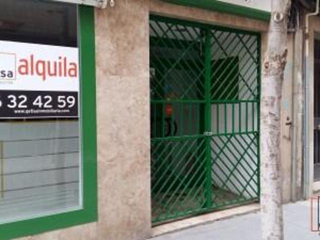 Local comercial en venta en Valdepeñas, Centro