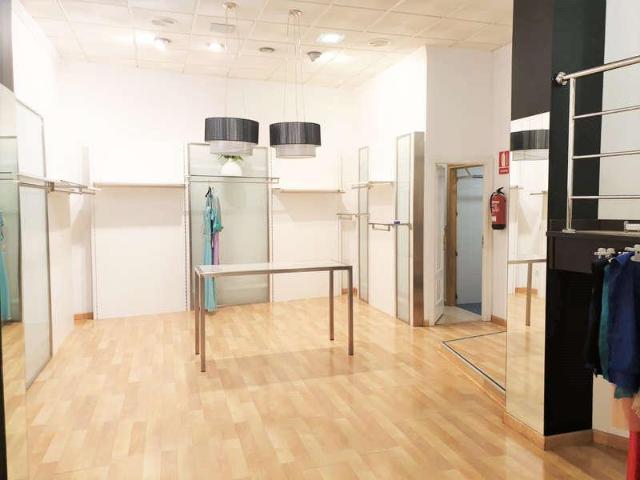 Local comercial en venta en Valdepeñas, Centro