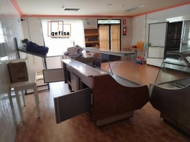 Local comercial en venta en Valdepeñas, Virgen de la Cabeza