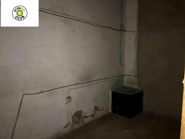 Local comercial en Venta en Valencia de las Torres, Valencia