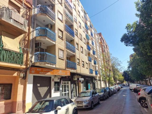 Local comercial en venta en Valencia, L´Hort de Senabre