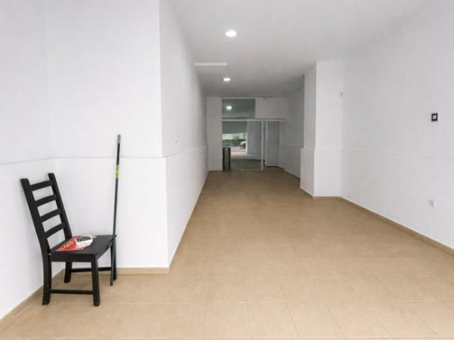 Local comercial en venta en Valencia, Tormos