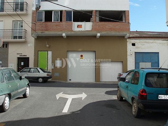 Local comercial en venta en Vélez Málaga