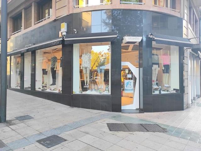 Local comercial en venta en Vitoria Gasteiz, Centro