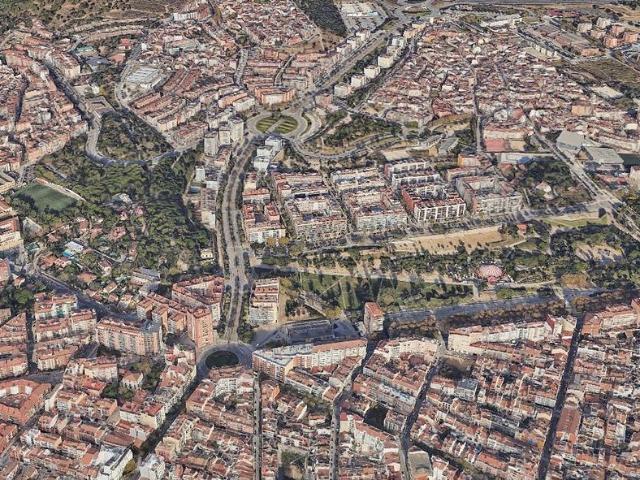 Local comercial en venta en vía Europa, Mataró, de 250 m² por 600.000