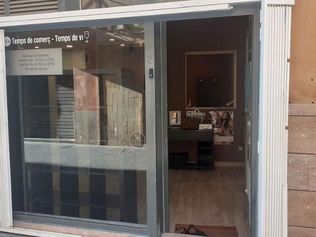 Local comercial en venta en Vilanova i La Geltrú, de 95 m² 3 habitaciones por 137.000
