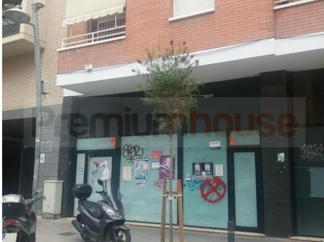 Local comercial en venta en Viladecans