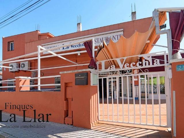 Local comercial en venta en Viladecans, de 844 m² por 699.000