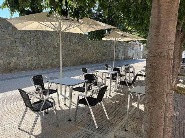 Local comercial en venta en Viladecans, de 162 m² por 120.000