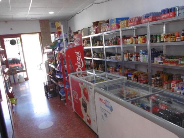 Local comercial en venta en Villanueva del Ariscal, Centro