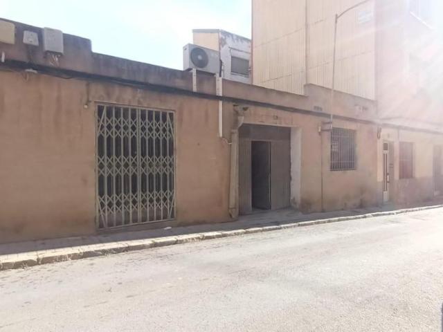 Local comercial en venta en Villena, Las Cruces