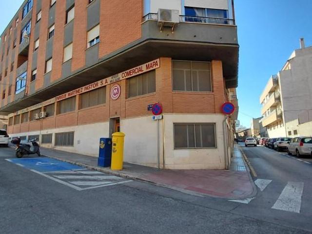 Local comercial en venta en Villena, Príncipes