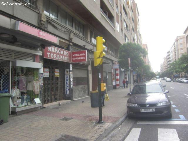 Local comercial en Venta en Zaragoza, Zaragoza