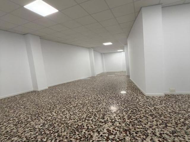 Local comercial en Venta en Zaragoza, Zaragoza