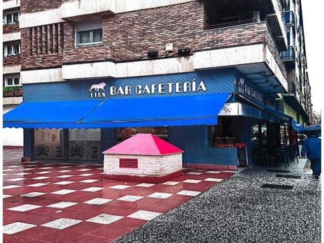 Local comercial en Venta en Zaragoza, Zaragoza