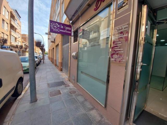Local comercial en venta El Ejido