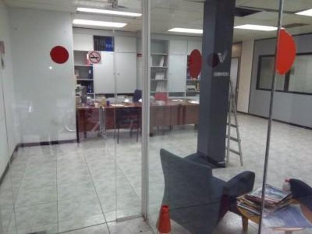 Local comercial en venta Esplugues de Llobregat