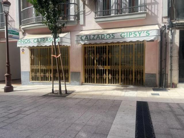 Local comercial en venta Huelva