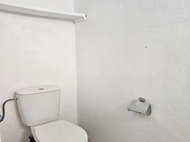 Local comercial en venta o alquiler en Esparreguera