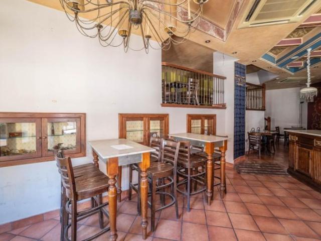 Local comercial en venta Ogíjares