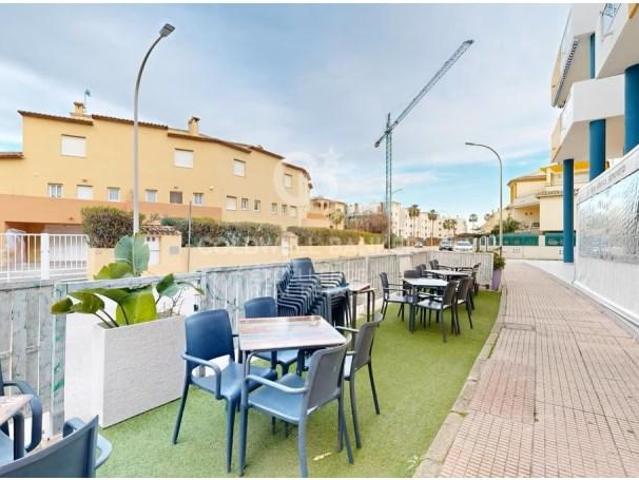 Local comercial en venta Oliva