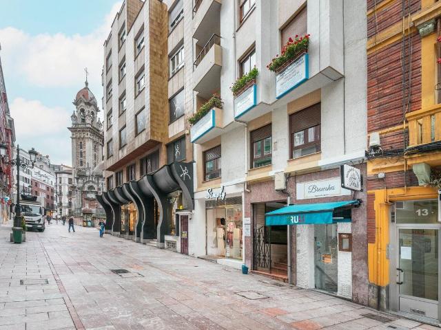Local Comercial en venta, Oviedo, Asturias