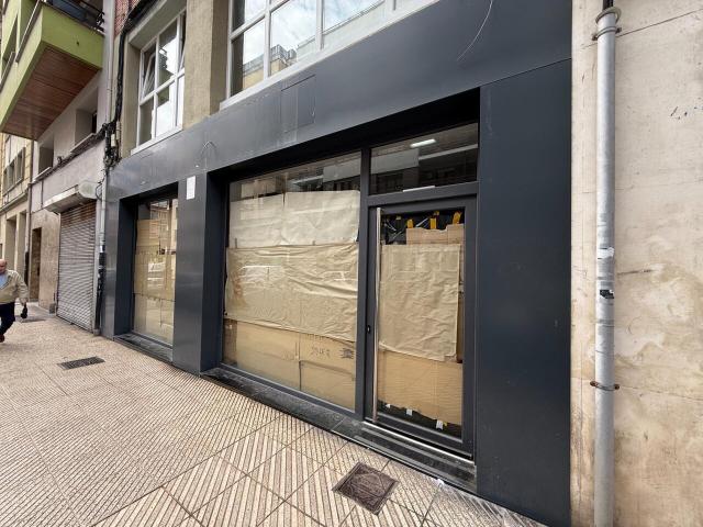 Local Comercial en venta, Oviedo, Asturias
