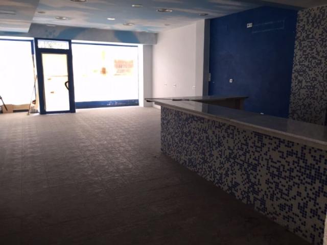 Local comercial en venta Oviedo