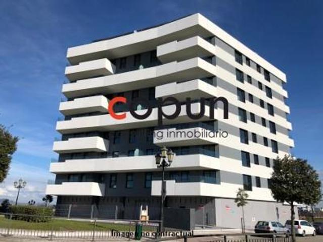 Local comercial en venta Oviedo