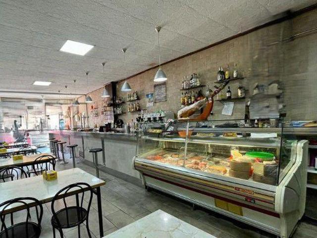 Local comercial en venta Loriguilla