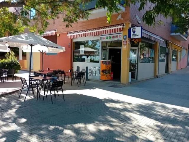 Local Comercial en venta, La Granada, Barcelona