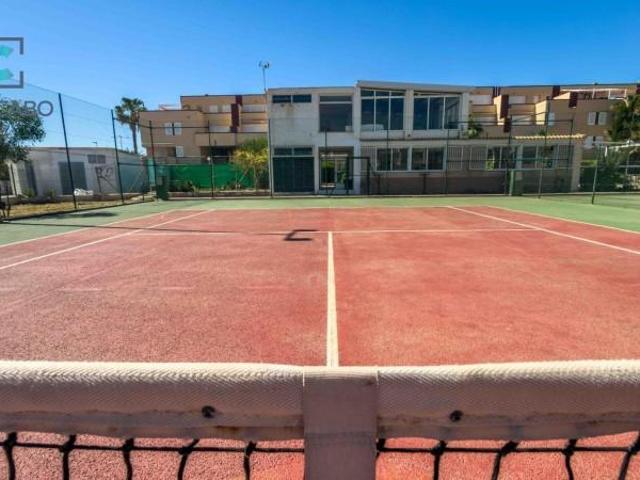Local comercial en venta La Manga del Mar Menor