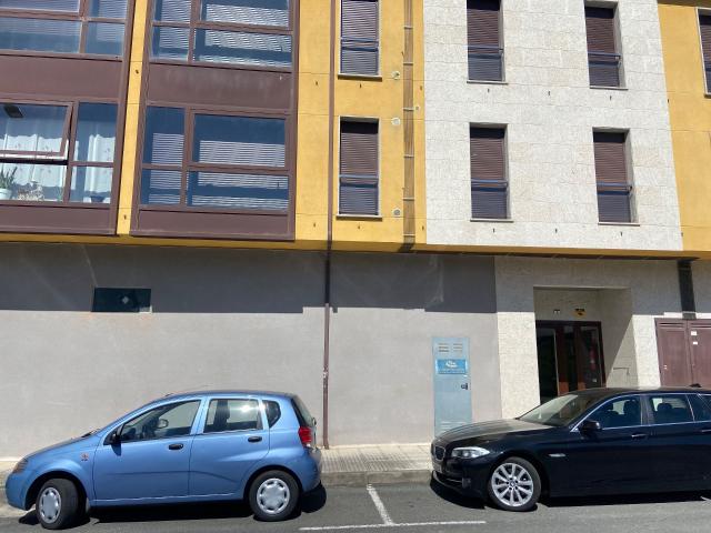 Local comercial en venta. LALíN