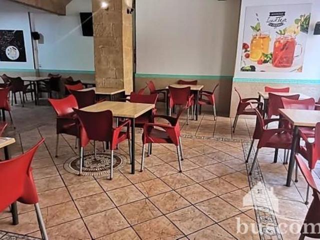 Local comercial en venta Linares