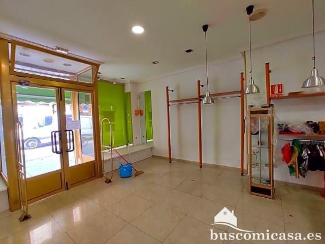 Local comercial en venta Linares