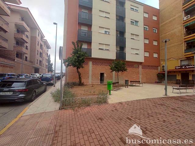 Local comercial en venta Linares