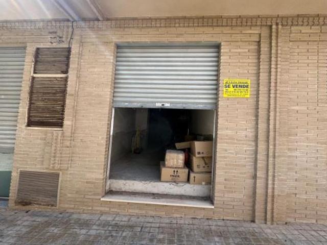 Local comercial en venta Lliria