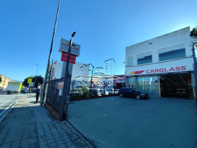 Local comercial en venta Lucena