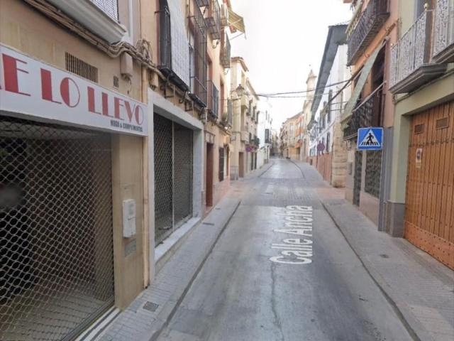 Local comercial en venta Lucena