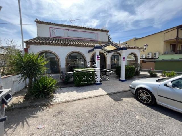 Local comercial en venta Lucena