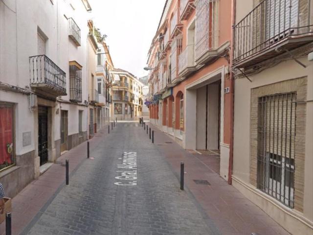 Local comercial en venta Lucena