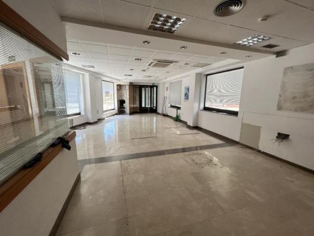 Local comercial en venta Motril