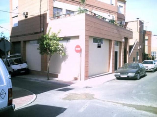 Local comercial en venta Mairena del Alcor