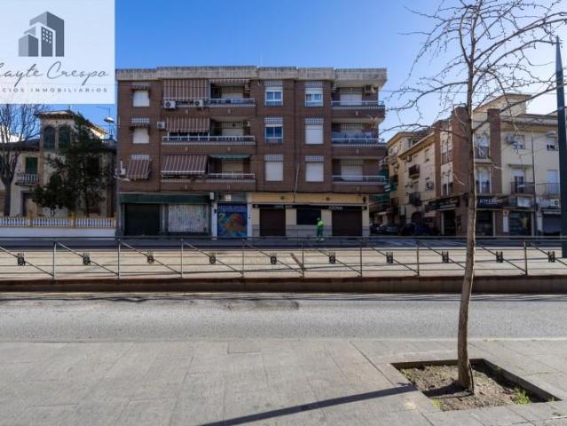 Local comercial en venta Maracena