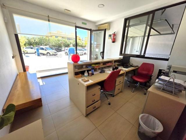 Local comercial en venta Marbella